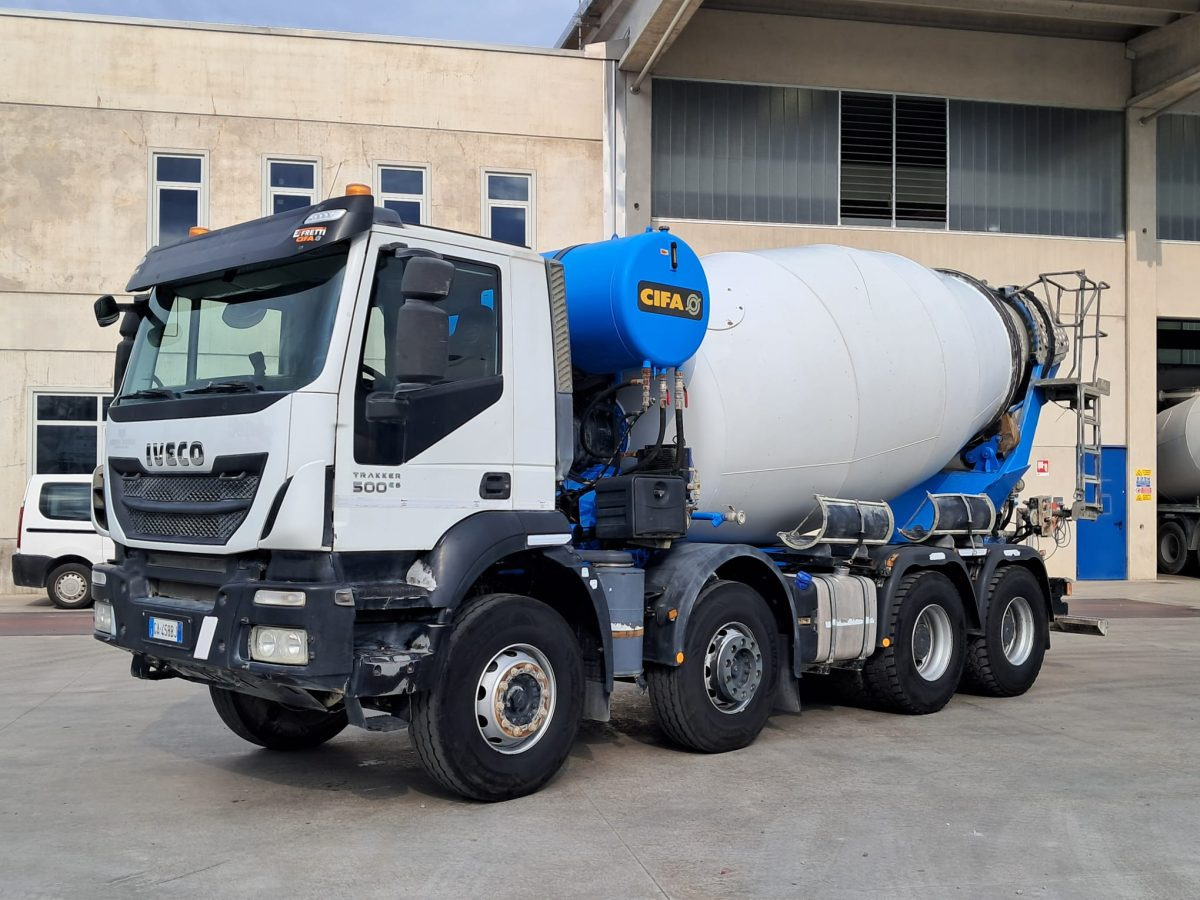 IVECO TRAKKER 500 CIFA RY1300 - Автобетонозмішувач: фото 1 IVECO TRAKKER 500 CIFA RY1300 - Автобетонозмішувач: фото 1