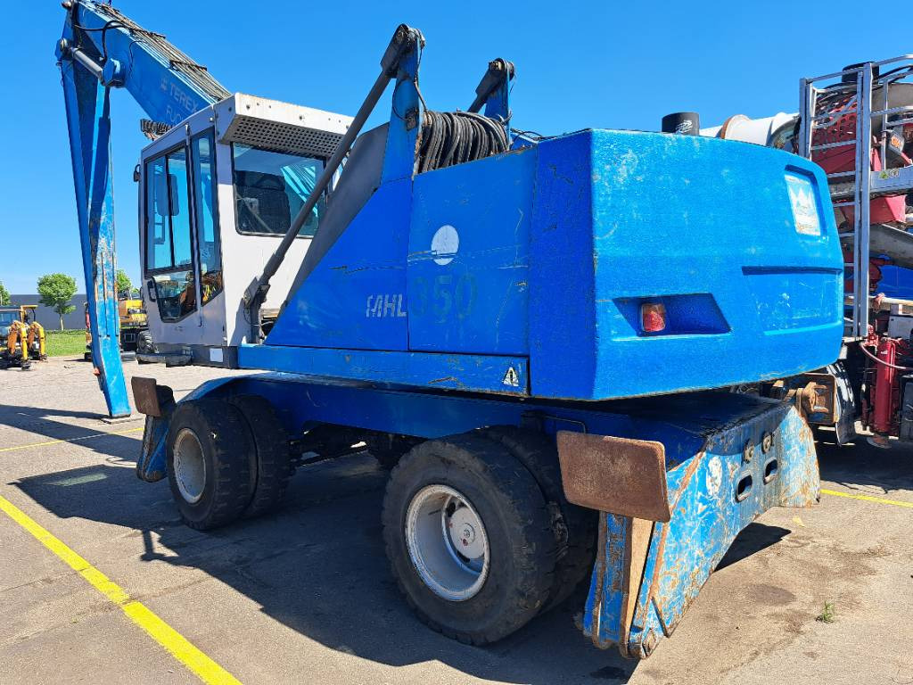Fuchs MHL350C + generator - Перевантажувач: фото 1 Fuchs MHL350C + generator - Перевантажувач: фото 1