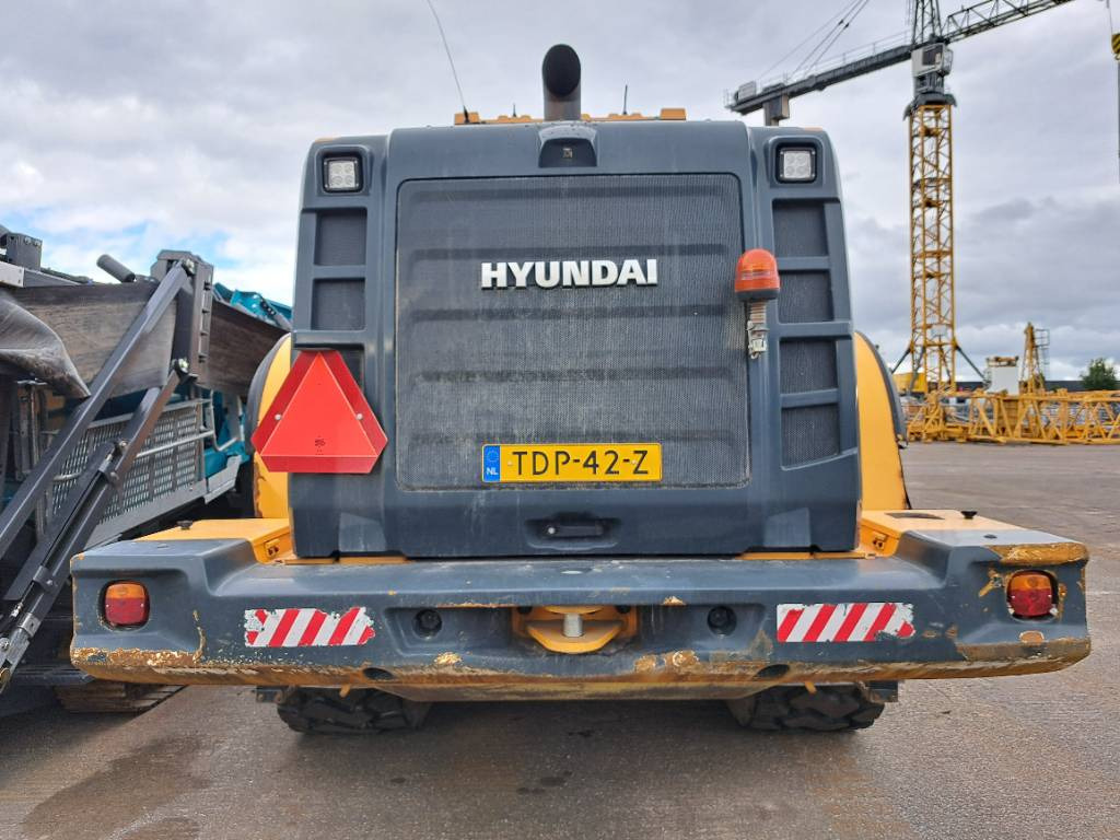 Hyundai HL980XT - Колісний навантажувач: фото 4 Hyundai HL980XT - Колісний навантажувач: фото 4