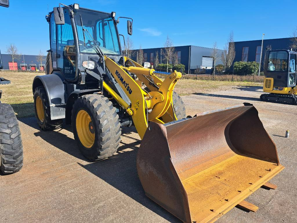 Komatsu WA100-8E0 - Колісний навантажувач: фото 3 Komatsu WA100-8E0 - Колісний навантажувач: фото 3