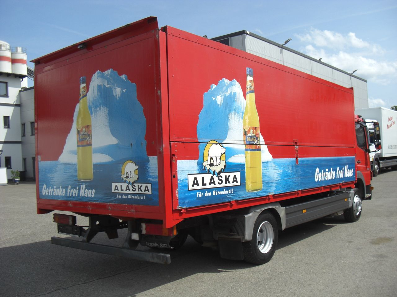 Mercedes-Benz 1222L AUTOMATIK - Для перевезення напоїв вантажівка: фото 3 Mercedes-Benz 1222L AUTOMATIK - Для перевезення напоїв вантажівка: фото 3