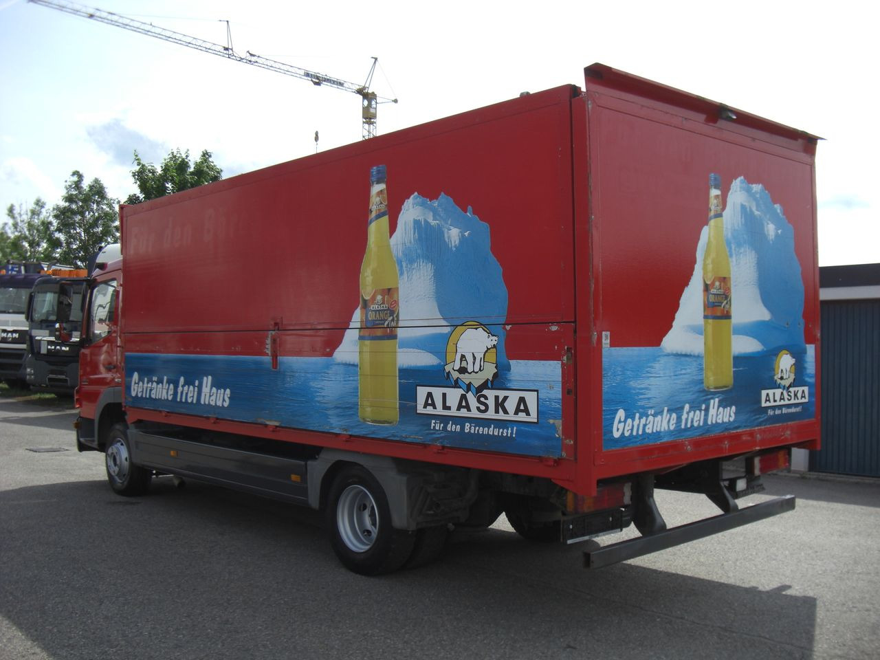 Mercedes-Benz 1222L AUTOMATIK - Для перевезення напоїв вантажівка: фото 4 Mercedes-Benz 1222L AUTOMATIK - Для перевезення напоїв вантажівка: фото 4