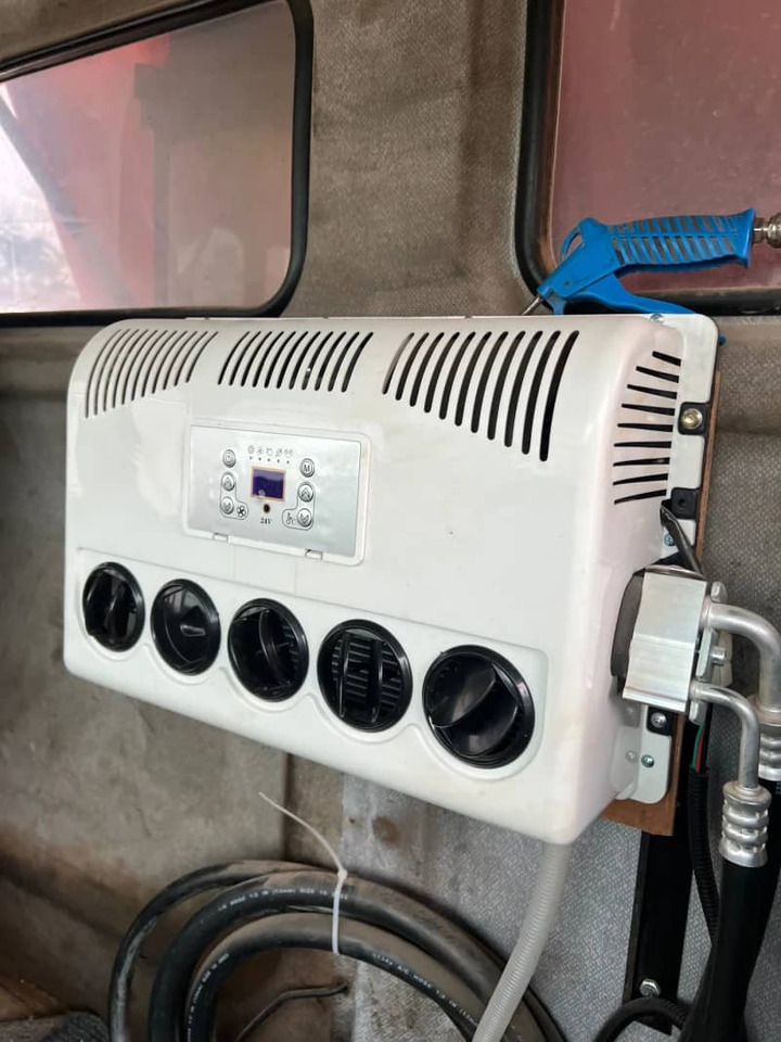 MAN 35.414 - Самоскид вантажівка: фото 5 MAN 35.414 - Самоскид вантажівка: фото 5