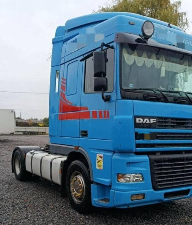 DAF XF95 - Тягач: фото 3 DAF XF95 - Тягач: фото 3