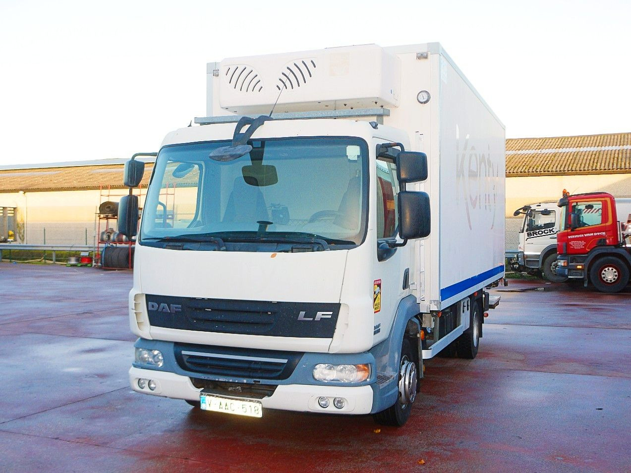 DAF LF 45.160 ISOTHERM KOFFER LADEBORDWAND - Рефрижератор вантажівка: фото 5 DAF LF 45.160 ISOTHERM KOFFER LADEBORDWAND - Рефрижератор вантажівка: фото 5