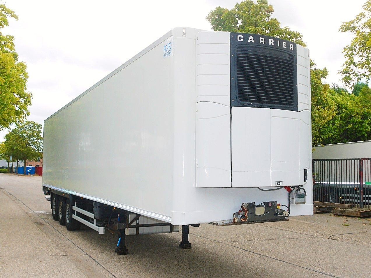 Lamberet CARRIER VECTOR 1950 MULTI TEMP. SAF. LADBORDWAND - Рефрижератор напівпричіп: фото 4 Lamberet CARRIER VECTOR 1950 MULTI TEMP. SAF. LADBORDWAND - Рефрижератор напівпричіп: фото 4