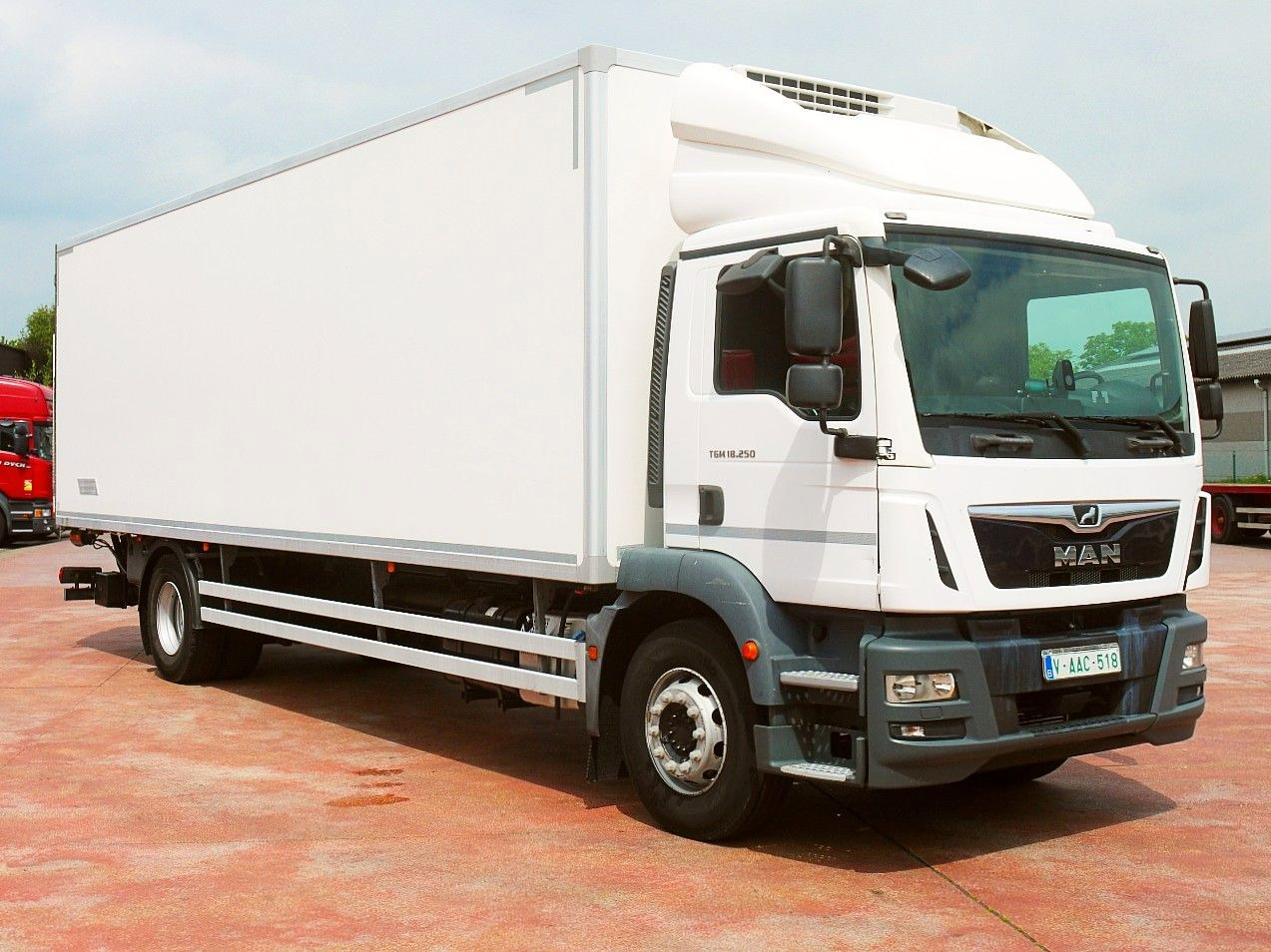 MAN TGM 18.250 KUHLKOFFER THERMOKING V800 MT A/C - Рефрижератор вантажівка: фото 2 MAN TGM 18.250 KUHLKOFFER THERMOKING V800 MT A/C - Рефрижератор вантажівка: фото 2