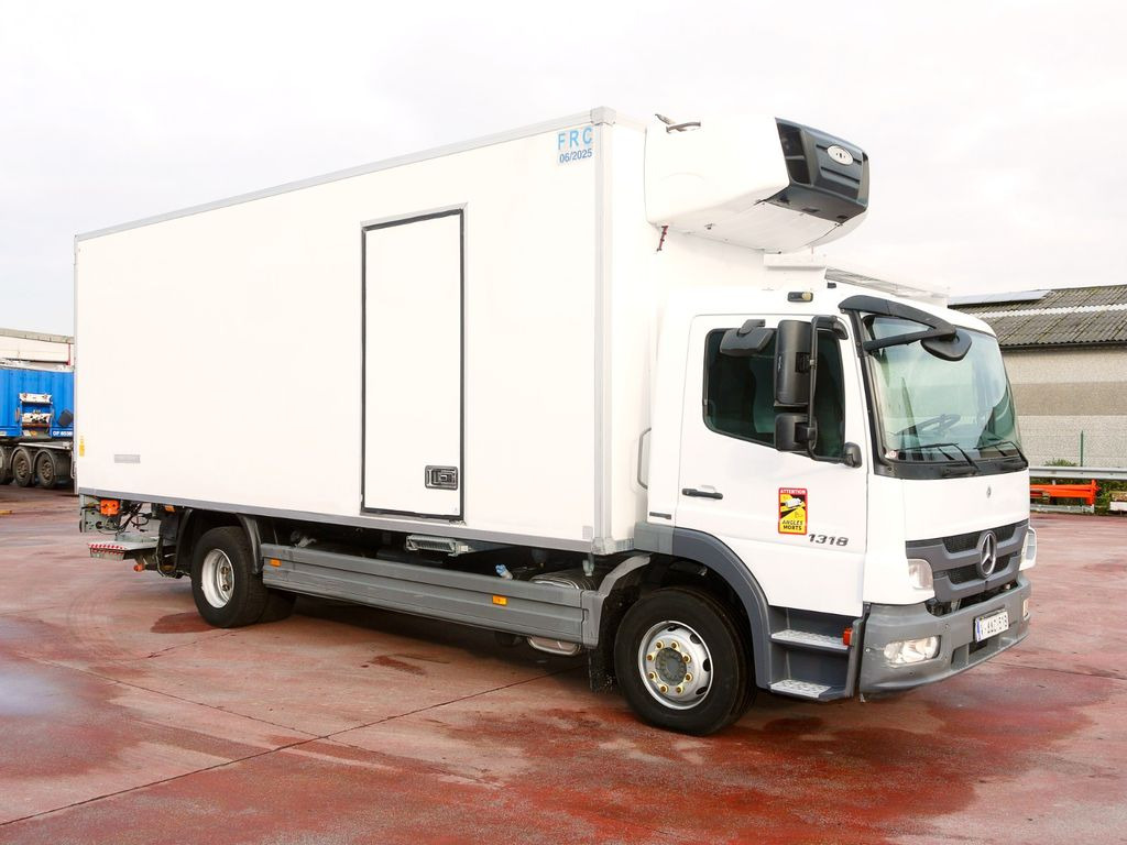 Mercedes-Benz 1318 ATEGO KUHLKOFFER CARRIER SUPRA 750 LBW - Рефрижератор вантажівка: фото 2 Mercedes-Benz 1318 ATEGO KUHLKOFFER CARRIER SUPRA 750 LBW - Рефрижератор вантажівка: фото 2