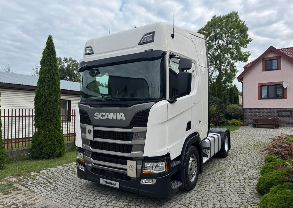 Scania R450 - Тягач: фото 1 Scania R450 - Тягач: фото 1