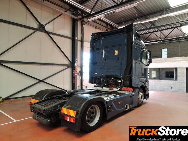 Mercedes-Benz Actros 1845 LS nRL - Тягач: фото 4 Mercedes-Benz Actros 1845 LS nRL - Тягач: фото 4
