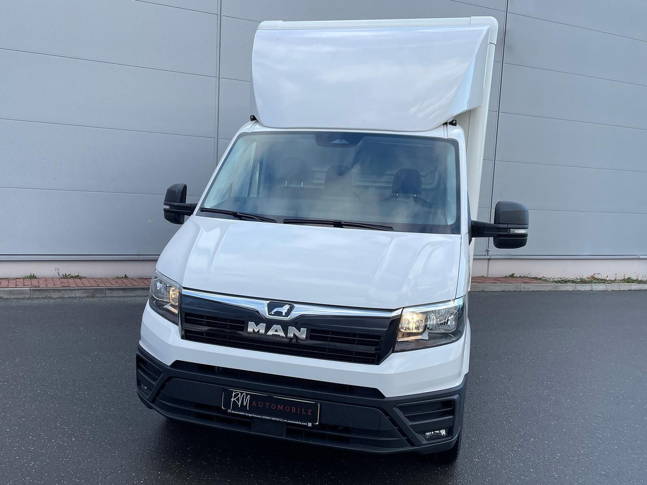 MAN TGE 3.160 Fahrgestell Einzelkabine Koffer NAVI - Легковий автомобіль: фото 4 MAN TGE 3.160 Fahrgestell Einzelkabine Koffer NAVI - Легковий автомобіль: фото 4