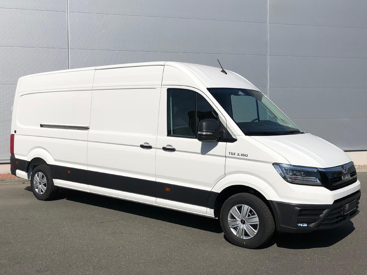 MAN TGE 3.160 Kasten L4H3 LED HECK AUTOM AHK TEMP - Легковий автомобіль: фото 2 MAN TGE 3.160 Kasten L4H3 LED HECK AUTOM AHK TEMP - Легковий автомобіль: фото 2