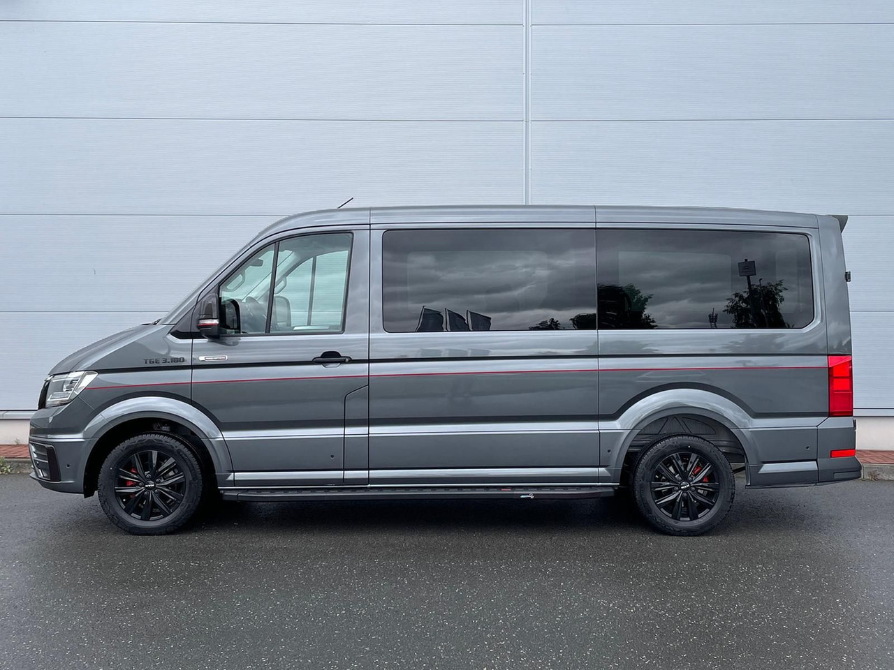 Мікроавтобус, Пасажирський фургон MAN TGE 3.180 Kombi L3H2 4x4 INDIVIDUAL S LED ACC: фото 6