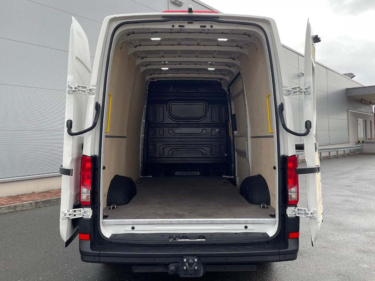 Суцільнометалевий фургон MAN TGE 3.180 L3H3 Kasten 4x4 STANDHZ DIFF AHK ACC: фото 11