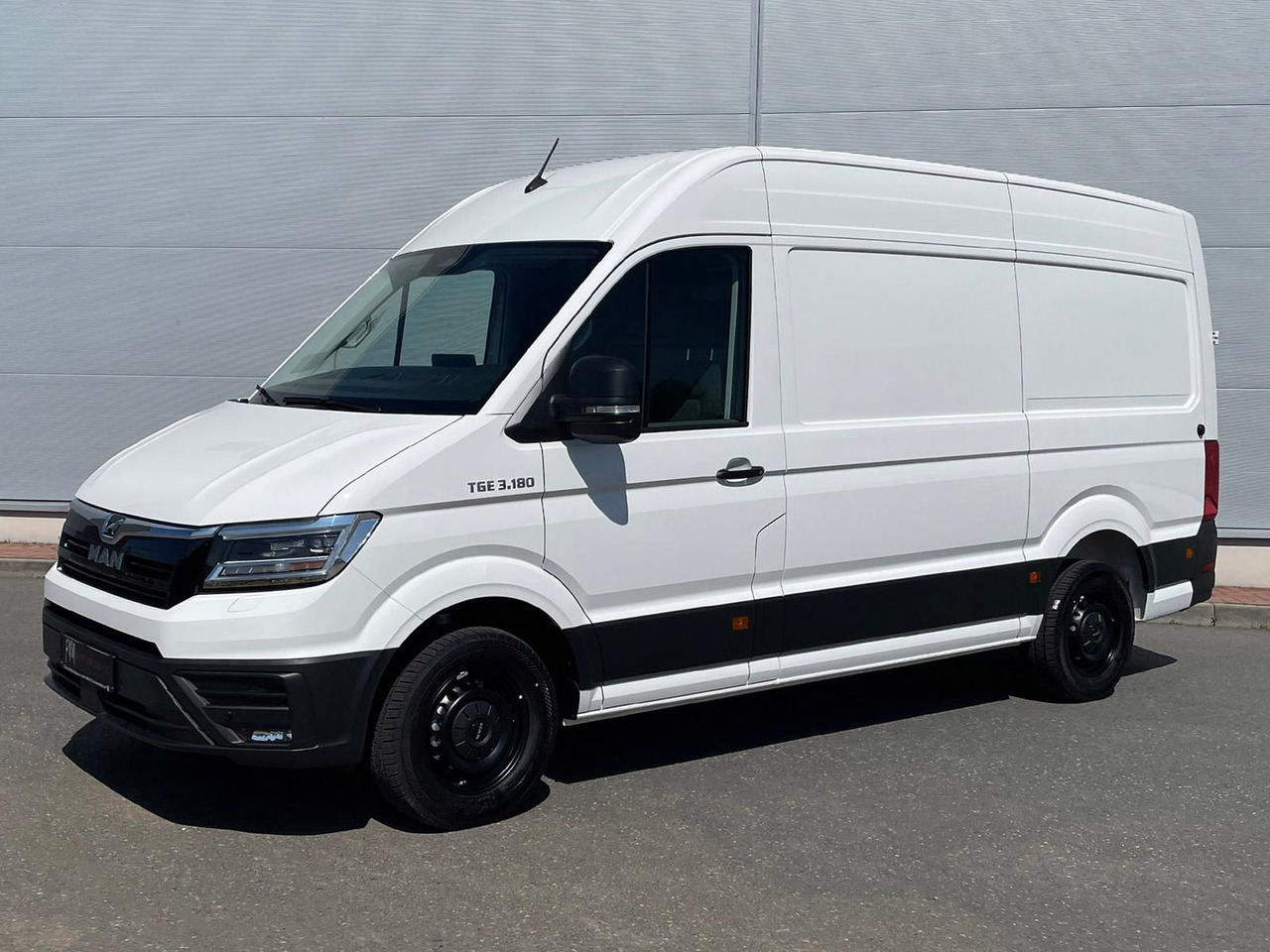 MAN TGE 3.180 L3H3 Kasten STANDHZ ACC NAVI KAMERA - Легковий автомобіль: фото 1 MAN TGE 3.180 L3H3 Kasten STANDHZ ACC NAVI KAMERA - Легковий автомобіль: фото 1