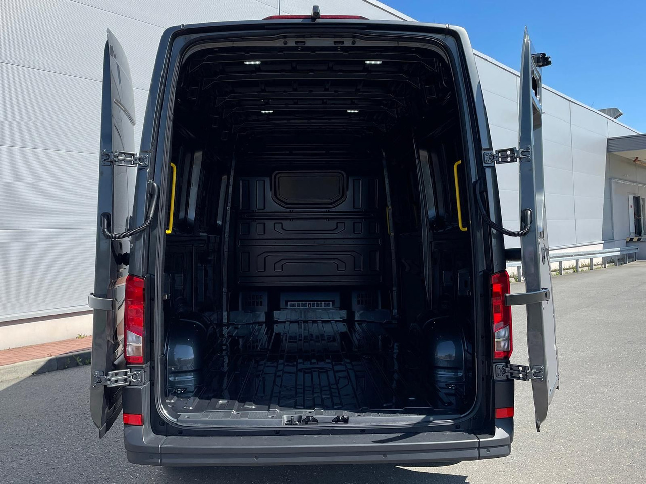 Легковий автомобіль MAN TGE 3.180 L3H3 MIXTO STANDHZ ACC NAVI KAMERA: фото 33