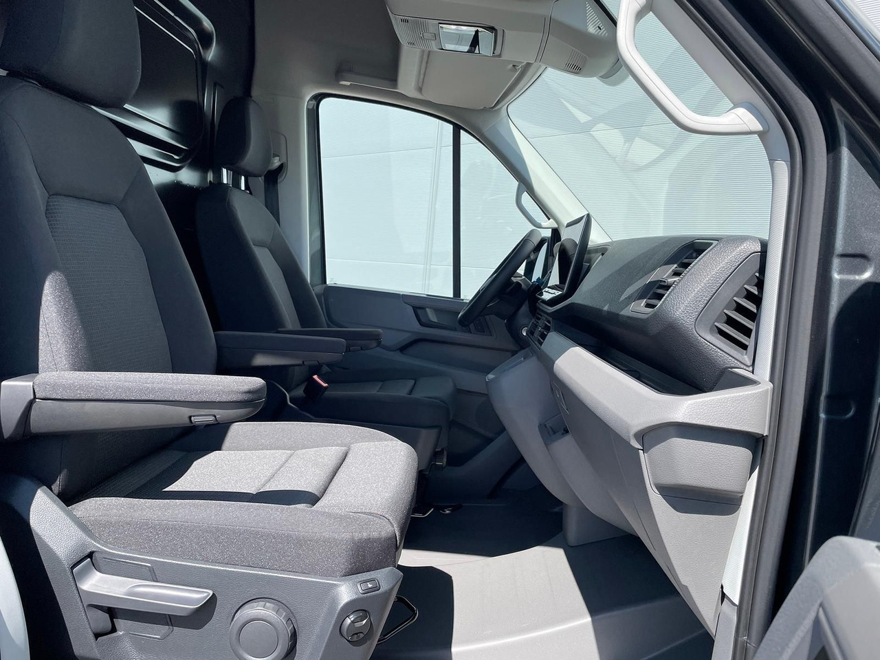 Легковий автомобіль MAN TGE 3.180 L3H3 MIXTO STANDHZ ACC NAVI KAMERA: фото 15