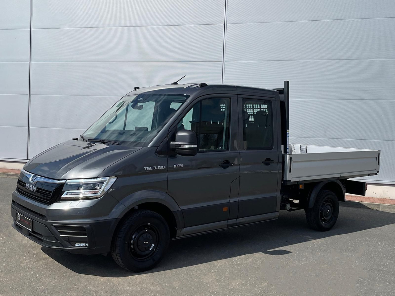 MAN TGE 3.180 Pritsche DOKA MR 4x4 ACC LED DIFF-SPER - Легковий автомобіль: фото 1 MAN TGE 3.180 Pritsche DOKA MR 4x4 ACC LED DIFF-SPER - Легковий автомобіль: фото 1