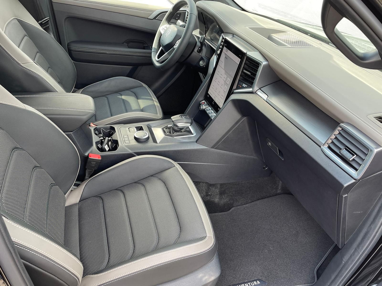 Пікап Volkswagen Amarok 3.0 V6 TDI Aventura DOKA 4M LEDER AHK: фото 18