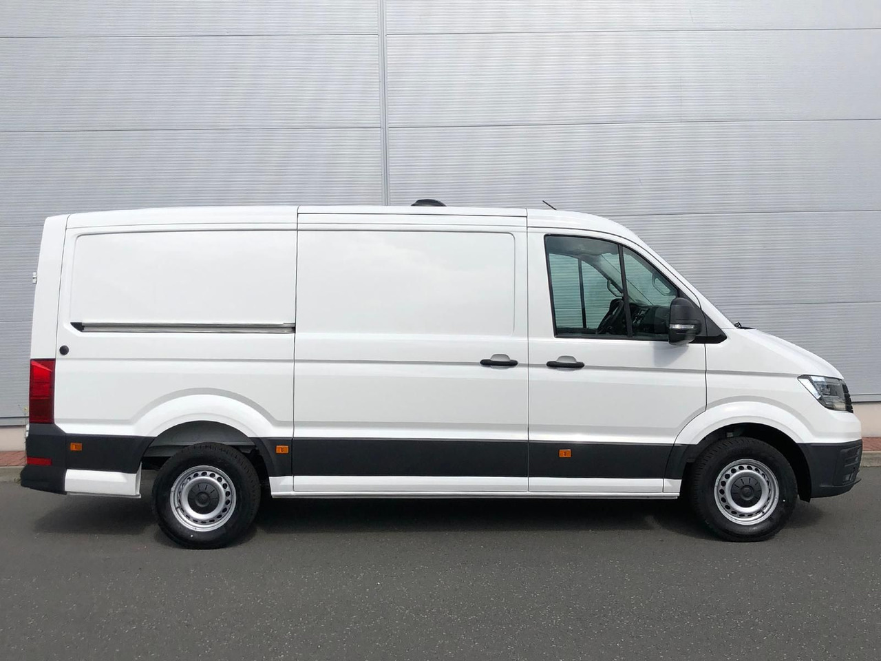 Volkswagen Crafter Kasten 35 L3H2 4MOTION LED PDC - Суцільнометалевий фургон: фото 5 Volkswagen Crafter Kasten 35 L3H2 4MOTION LED PDC - Суцільнометалевий фургон: фото 5