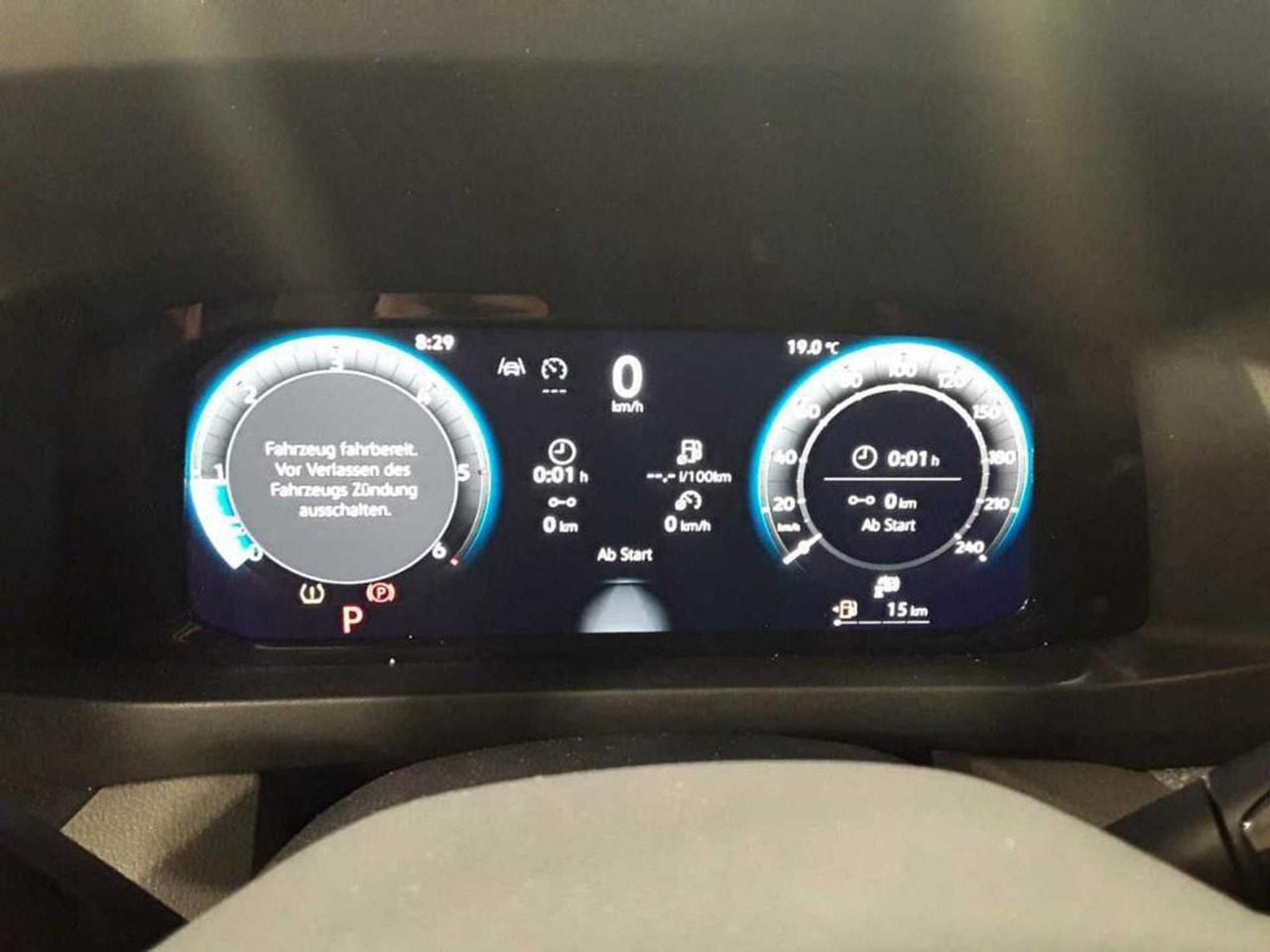 Volkswagen Crafter Kasten 35 L3H3 NAVI KLIMA DAB PDC - Суцільнометалевий фургон: фото 4 Volkswagen Crafter Kasten 35 L3H3 NAVI KLIMA DAB PDC - Суцільнометалевий фургон: фото 4