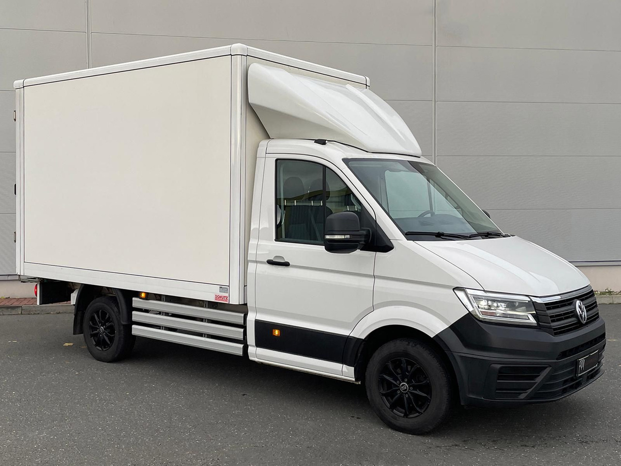 Volkswagen Crafter Koffer mittellang LED DAB SITZH - Пасажирський фургон: фото 2 Volkswagen Crafter Koffer mittellang LED DAB SITZH - Пасажирський фургон: фото 2