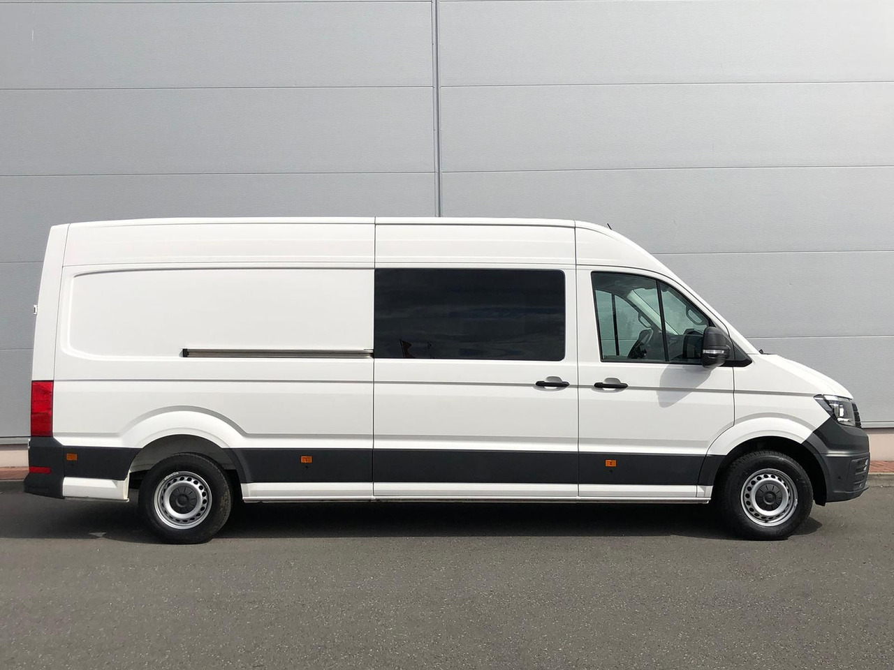 Volkswagen Crafter MIXTO 35 L4H3 KAMERA KLIMA SITZHZ DAB - Суцільнометалевий фургон, Вантажопасажирський фургон: фото 4 Volkswagen Crafter MIXTO 35 L4H3 KAMERA KLIMA SITZHZ DAB - Суцільнометалевий фургон, Вантажопасажирський фургон: фото 4