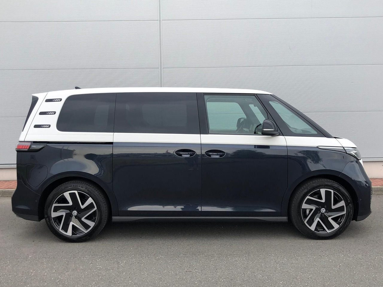 Volkswagen ID. Buzz 150 kW Pro AHK ACC MATRIX LED KEYLESS - Мікроавтобус, Електробус: фото 5 Volkswagen ID. Buzz 150 kW Pro AHK ACC MATRIX LED KEYLESS - Мікроавтобус, Електробус: фото 5