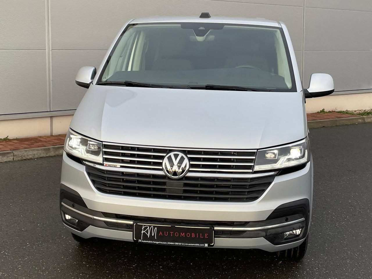 Volkswagen T6.1 Caravelle Comfortl LR 4M NAV el. Trittstufe - Мікроавтобус, Пасажирський фургон: фото 4 Volkswagen T6.1 Caravelle Comfortl LR 4M NAV el. Trittstufe - Мікроавтобус, Пасажирський фургон: фото 4