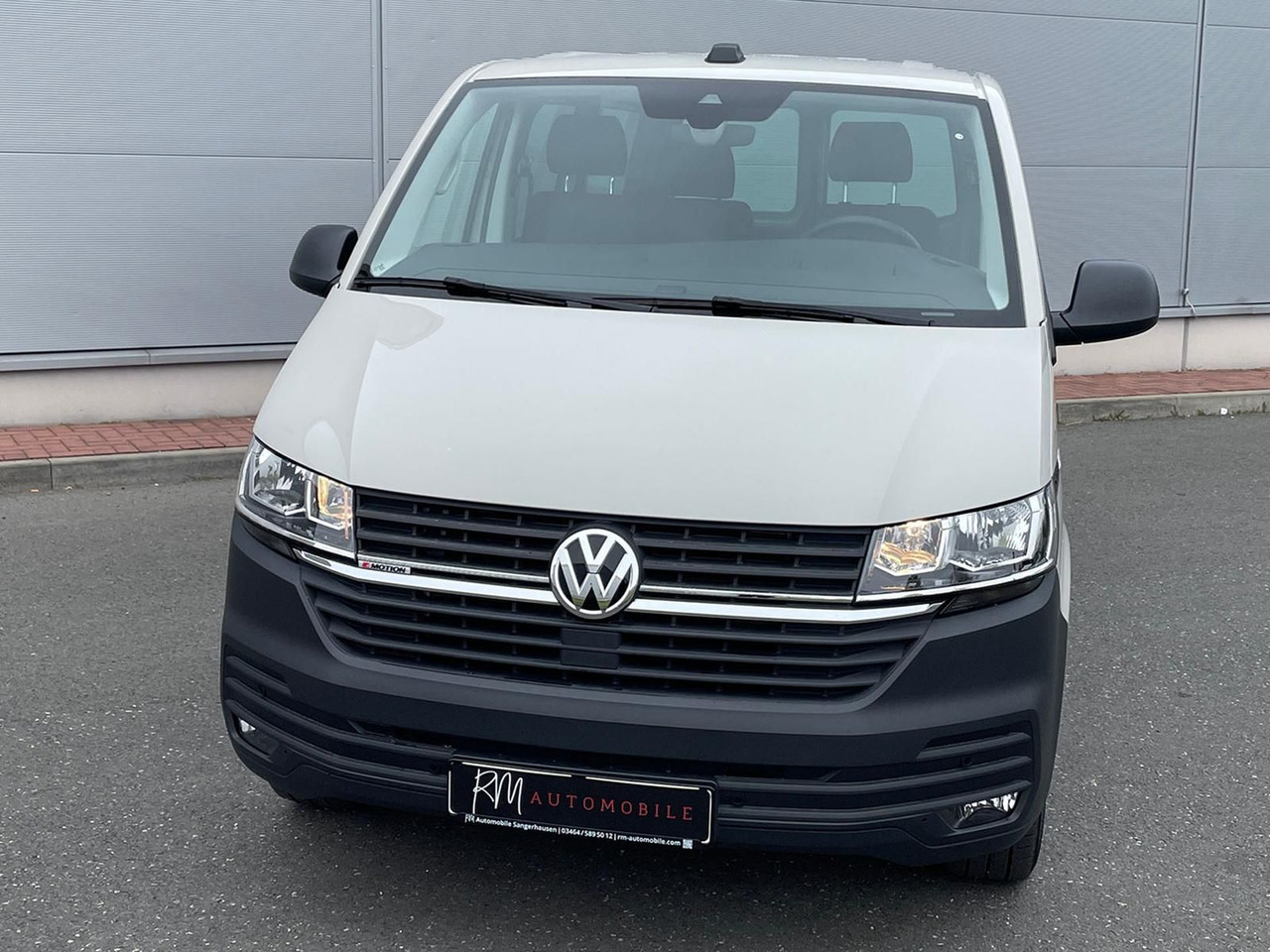 Volkswagen T6.1 Transporter 2.0 TDI lang 4MOTION SITZHZ NAV - Суцільнометалевий фургон: фото 4 Volkswagen T6.1 Transporter 2.0 TDI lang 4MOTION SITZHZ NAV - Суцільнометалевий фургон: фото 4