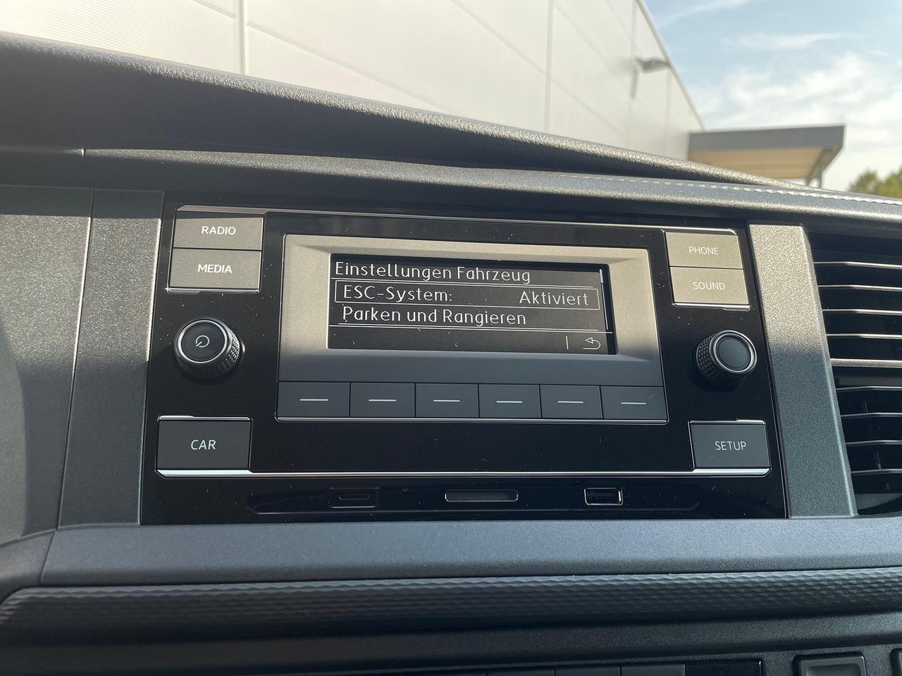 Суцільнометалевий фургон Volkswagen T6.1 Transporter LR 2.0 TDI KLIMA PDC: фото 20 Суцільнометалевий фургон Volkswagen T6.1 Transporter LR 2.0 TDI KLIMA PDC: фото 20