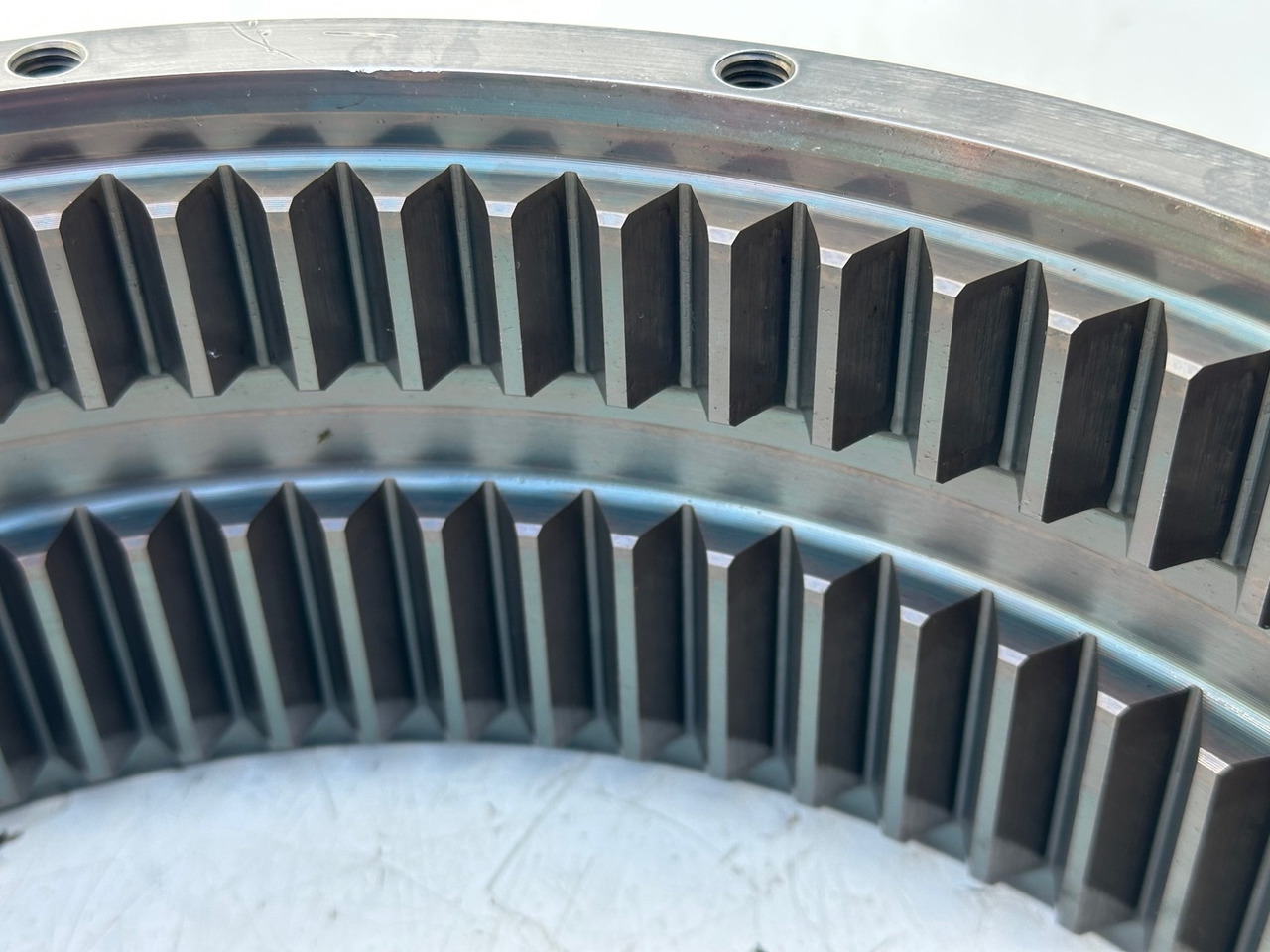 Поворотний редуктор в категорії Гусеничні екскаватори LIEBHERR Original Schwenkantrieb Typ:GFB2160 mit ID-Nr.11657357 – ID-Nr.12204229 – ID-Nr.12947309. R920 S-1545, R920-1545, R922LC-1442, R922 LC-1443, R924 LC-1444, R924 LC-1445. #11657357.04.10#: фото 12