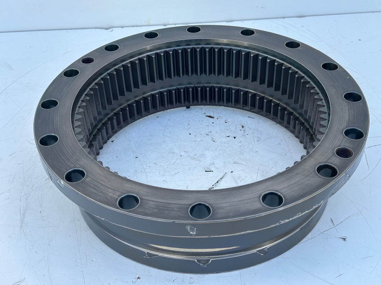 Поворотний редуктор в категорії Гусеничні екскаватори LIEBHERR Original Schwenkantrieb Typ:GFB2160 mit ID-Nr.11657357 – ID-Nr.12204229 – ID-Nr.12947309. R920 S-1545, R920-1545, R922LC-1442, R922 LC-1443, R924 LC-1444, R924 LC-1445. #11657357.04.10#: фото 10