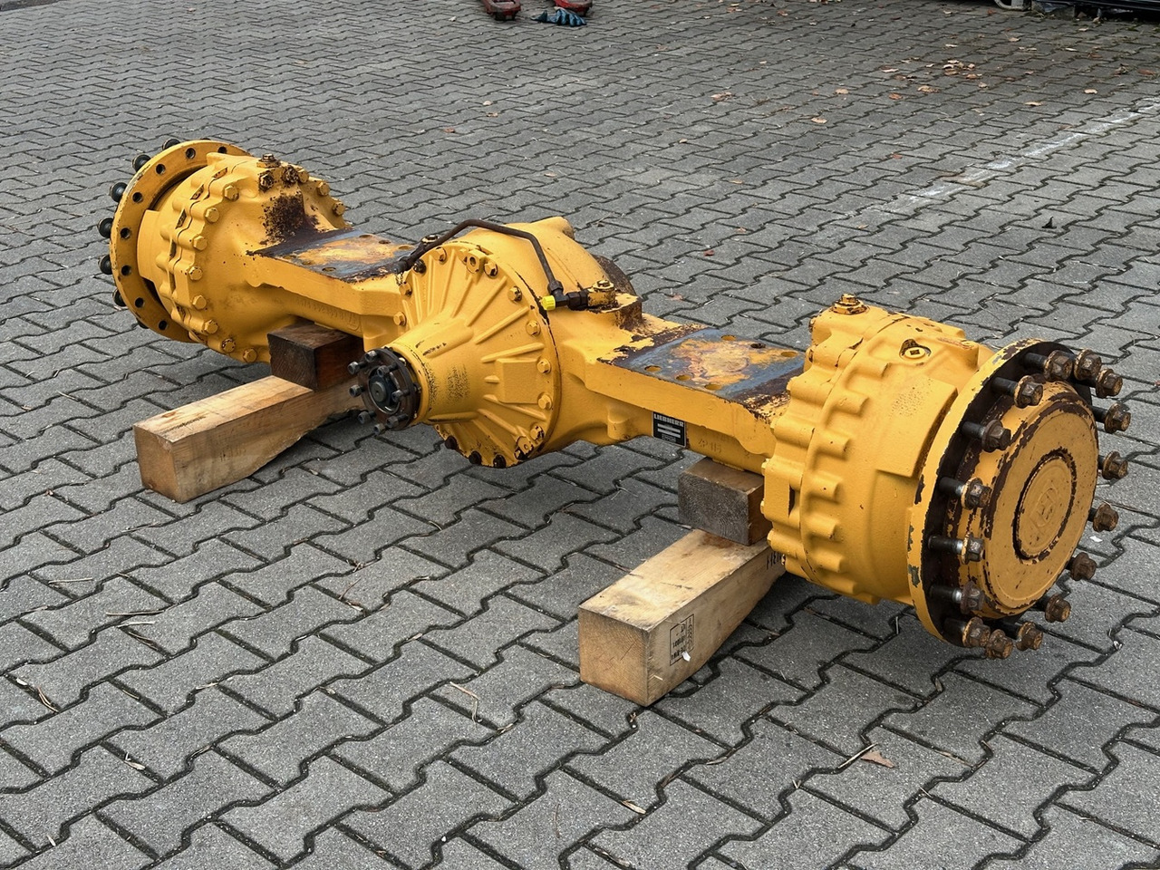 LIEBHERR Original Vorderachse-Planetenstarrachse Typ:MT-L3085/DKV-P4. ID-Nr.10022956 – ID-Nr.10045102 – ID-Nr.10425798. L544-443, L544-445, L550-456. #10425798.1791457# - Передня вісь в категорії Колісні навантажувачі: фото 3 LIEBHERR Original Vorderachse-Planetenstarrachse Typ:MT-L3085/DKV-P4. ID-Nr.10022956 – ID-Nr.10045102 – ID-Nr.10425798. L544-443, L544-445, L550-456. #10425798.1791457# - Передня вісь в категорії Колісні навантажувачі: фото 3