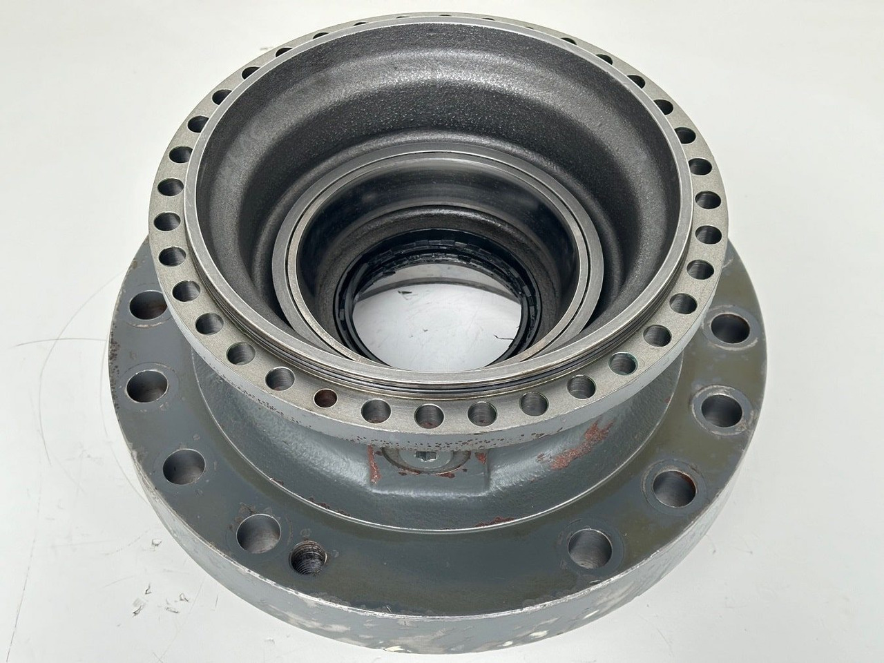 Liebherr Abtriebswellengehäuse ID-Nr.90018934. A924 HL, A924, LH30 C, LH30 M, LH35 M, LH35 MT, R922. #ABTR.GEH.0767#0764# - Поворотний редуктор в категорії Будівельна техніка: фото 2 Liebherr Abtriebswellengehäuse ID-Nr.90018934. A924 HL, A924, LH30 C, LH30 M, LH35 M, LH35 MT, R922. #ABTR.GEH.0767#0764# - Поворотний редуктор в категорії Будівельна техніка: фото 2