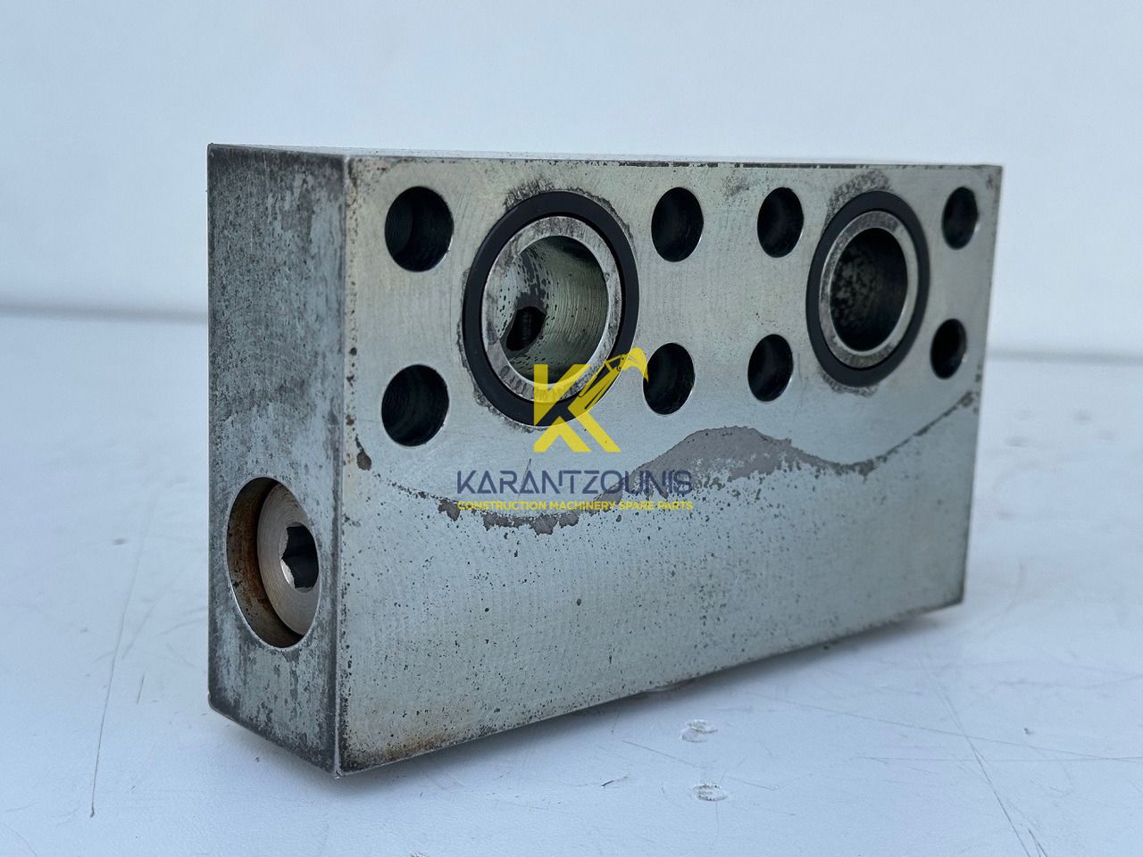 Liebherr Dämpfungsventil ID-Nr.10121777. P924 COMP, P926, R926, R916, R922, R924 COMP, R924, R926 COMP, R926, R930, R936, R946, R950 T, R960 T. #10121777.43199# - Поворотний редуктор в категорії Будівельна техніка: фото 4 Liebherr Dämpfungsventil ID-Nr.10121777. P924 COMP, P926, R926, R916, R922, R924 COMP, R924, R926 COMP, R926, R930, R936, R946, R950 T, R960 T. #10121777.43199# - Поворотний редуктор в категорії Будівельна техніка: фото 4