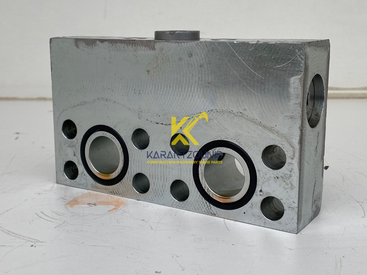 Liebherr Dämpfungsventil ID-Nr.10121777. P924 COMP, P926, R926, R916, R922, R924 COMP, R924, R926 COMP, R926, R930, R936, R946, R950 T, R960 T. #DÄ27652# - Поворотний редуктор в категорії Екскаватори: фото 3 Liebherr Dämpfungsventil ID-Nr.10121777. P924 COMP, P926, R926, R916, R922, R924 COMP, R924, R926 COMP, R926, R930, R936, R946, R950 T, R960 T. #DÄ27652# - Поворотний редуктор в категорії Екскаватори: фото 3