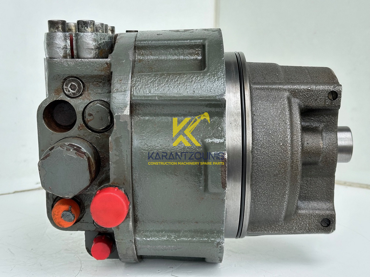Liebherr Hydraulikeinbaumotor CMVE O 108. ID-Nr.10118562 - ID-Nr.10132610 - ID-Nr.10129048. LOS1916, LOS916, LOS926, R906, R916, R918, R920, R922, R924, R926COMP, R926, R936. #28313# - Гідравлічний мотор в категорії Будівельна техніка: фото 3 Liebherr Hydraulikeinbaumotor CMVE O 108. ID-Nr.10118562 - ID-Nr.10132610 - ID-Nr.10129048. LOS1916, LOS916, LOS926, R906, R916, R918, R920, R922, R924, R926COMP, R926, R936. #28313# - Гідравлічний мотор в категорії Будівельна техніка: фото 3