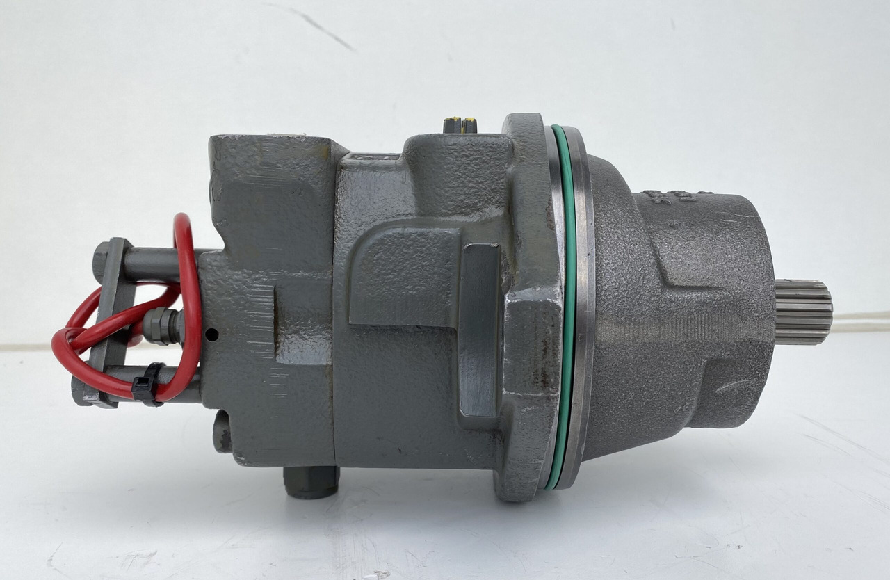 Liebherr Hydraulikeinbaumotor FMF045, ID-Nr.10132702. A924,LH30C,LH30M,LH35M,LH35MT,LH40C,LH40CP,LH40M,LH40MP,LH50CHR,LH50M,LH50MHR,LH50MT. #07110# - Гідравлічний мотор в категорії Колісні екскаватори: фото 1 Liebherr Hydraulikeinbaumotor FMF045, ID-Nr.10132702. A924,LH30C,LH30M,LH35M,LH35MT,LH40C,LH40CP,LH40M,LH40MP,LH50CHR,LH50M,LH50MHR,LH50MT. #07110# - Гідравлічний мотор в категорії Колісні екскаватори: фото 1
