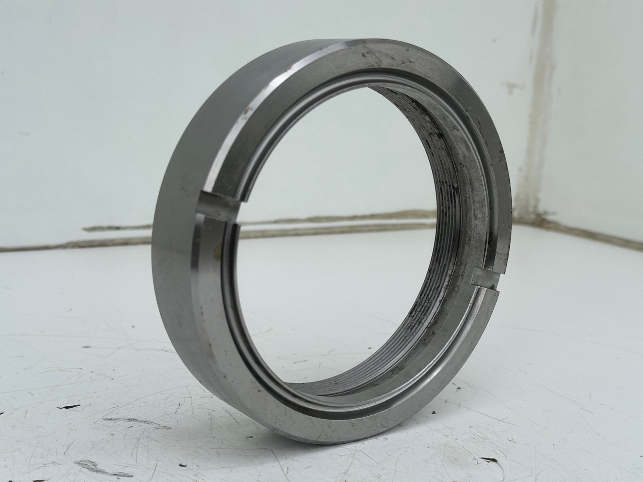 Liebherr Nutmutter ID-Nr.9442194 - ID-Nr.944219403. SAT350/205, SAT375/215. P964, R954B, R964B. #944219403.22.06# - Поворотний редуктор в категорії Будівельна техніка: фото 4 Liebherr Nutmutter ID-Nr.9442194 - ID-Nr.944219403. SAT350/205, SAT375/215. P964, R954B, R964B. #944219403.22.06# - Поворотний редуктор в категорії Будівельна техніка: фото 4