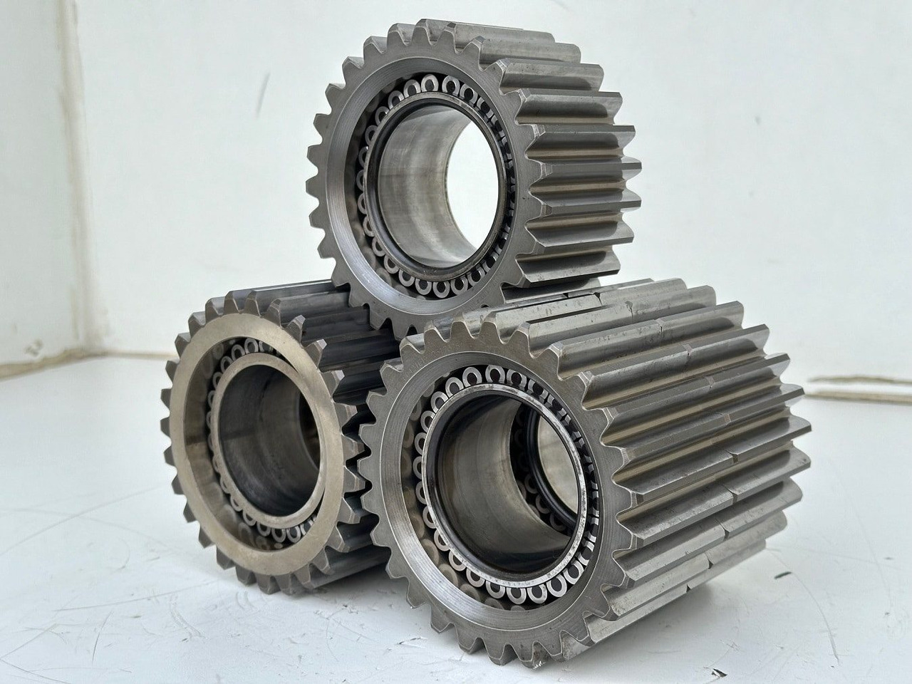 Liebherr Planetenrad ID-Nr.90024935. FAT400P112 - FAT400P130 - FAT400P139. R926, R928, R930, R934, R936, R938, R940, R944, R946, R950 T. #0992#0792# - Трансмісія в категорії Будівельна техніка: фото 1 Liebherr Planetenrad ID-Nr.90024935. FAT400P112 - FAT400P130 - FAT400P139. R926, R928, R930, R934, R936, R938, R940, R944, R946, R950 T. #0992#0792# - Трансмісія в категорії Будівельна техніка: фото 1