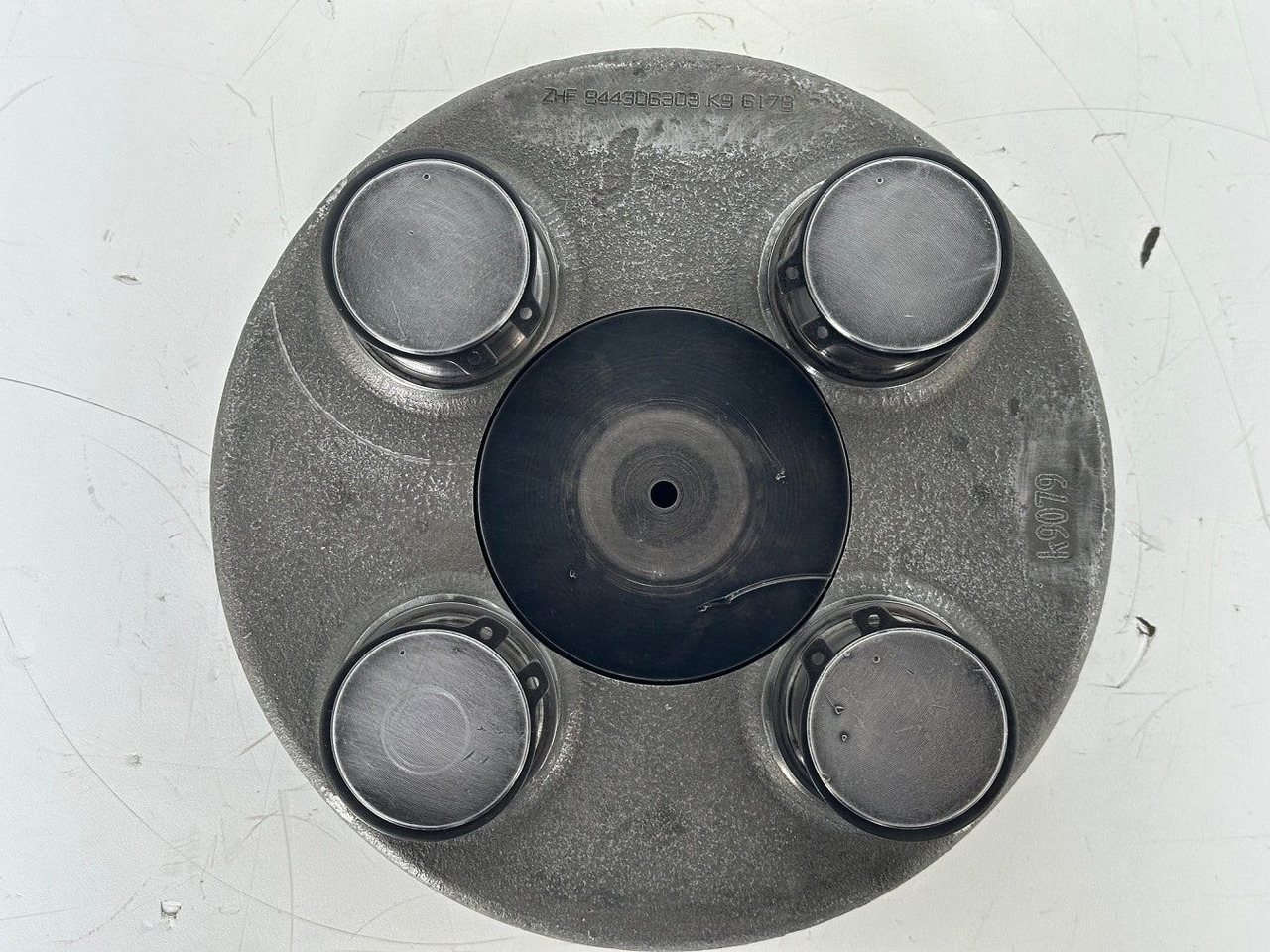 Liebherr Planetenträger ID-Nr.944306303 - ID-Nr.9443063. A924, A934, LH30, LH35, R906, R916, R922, R924, R926, R932, R934, R944. #k9079# - Коробка передач в категорії Будівельна техніка: фото 3 Liebherr Planetenträger ID-Nr.944306303 - ID-Nr.9443063. A924, A934, LH30, LH35, R906, R916, R922, R924, R926, R932, R934, R944. #k9079# - Коробка передач в категорії Будівельна техніка: фото 3