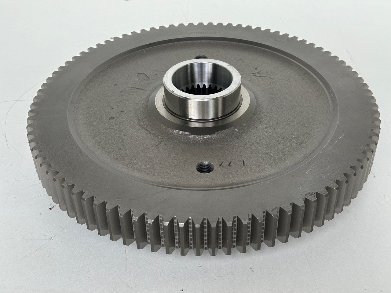 Liebherr Stirnrad ID-Nr.9443363 - ID-Nr.944336303. Fahrantrieb Typ:FAT650/508, FAT650E508, FAT650F519, FAT650F531, FAT650F549. PR752, PR754, PR756, RL52, RL64, RL66. #944336303.01# - Бортовий редуктор в категорії Будівельна техніка: фото 1 Liebherr Stirnrad ID-Nr.9443363 - ID-Nr.944336303. Fahrantrieb Typ:FAT650/508, FAT650E508, FAT650F519, FAT650F531, FAT650F549. PR752, PR754, PR756, RL52, RL64, RL66. #944336303.01# - Бортовий редуктор в категорії Будівельна техніка: фото 1