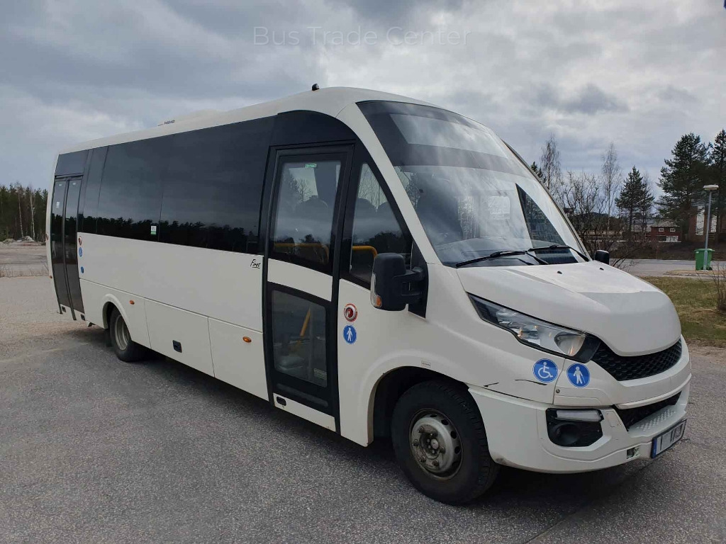 IVECO First Daily 70C17 - Мікроавтобус, Пасажирський фургон: фото 1 IVECO First Daily 70C17 - Мікроавтобус, Пасажирський фургон: фото 1