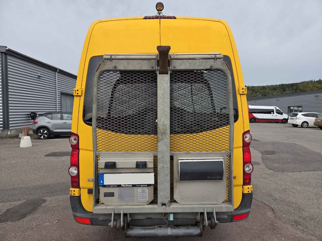 VOLKSWAGEN CRAFTER 50 LR // 8 pcs with lift - Мікроавтобус, Пасажирський фургон: фото 5 VOLKSWAGEN CRAFTER 50 LR // 8 pcs with lift - Мікроавтобус, Пасажирський фургон: фото 5