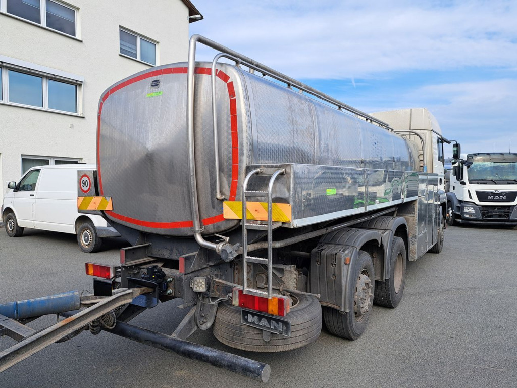 MAN TGA 03 26.413 FNLLW Wasserfahrzeug (Nr. 5726) - Вантажівка цистерна: фото 5 MAN TGA 03 26.413 FNLLW Wasserfahrzeug (Nr. 5726) - Вантажівка цистерна: фото 5
