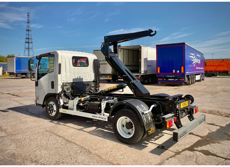 Isuzu M27 - Гаковий мультиліфт вантажівка: фото 1 Isuzu M27 - Гаковий мультиліфт вантажівка: фото 1