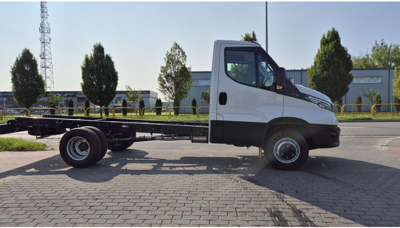 Iveco Daily 70C18 - nowe! - Вантажівка шасі: фото 4 Iveco Daily 70C18 - nowe! - Вантажівка шасі: фото 4