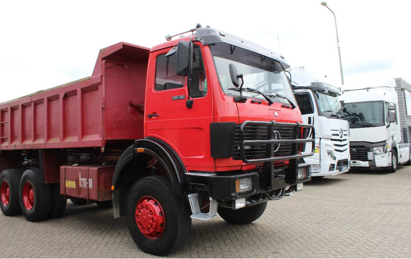 Mercedes-Benz 2636. V10 * 6x6 * FULL STEEL * 1 OWNER * 401TKM ORIGNAAL * TOP CONDITION * - Самоскид вантажівка: фото 5 Mercedes-Benz 2636. V10 * 6x6 * FULL STEEL * 1 OWNER * 401TKM ORIGNAAL * TOP CONDITION * - Самоскид вантажівка: фото 5
