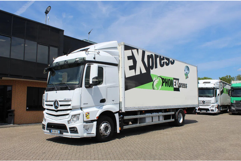 Mercedes-Benz Actros 1832 * EURO6 * 4X2 * - Вантажівка з закритим кузовом: фото 1 Mercedes-Benz Actros 1832 * EURO6 * 4X2 * - Вантажівка з закритим кузовом: фото 1